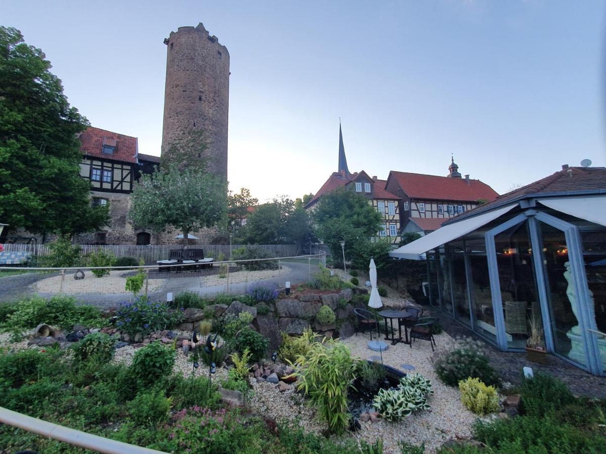 Hotel & Cafe Schachtenburg Schlitz Exterior photo